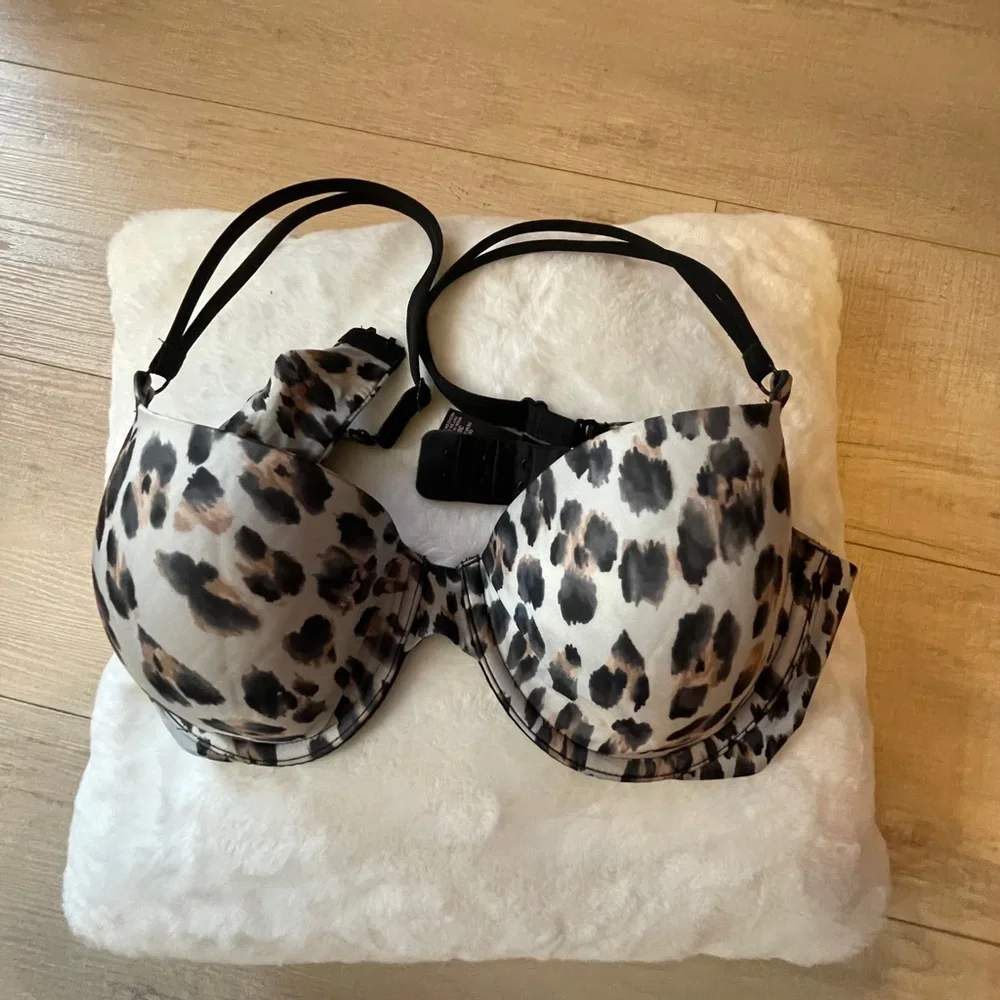 Cheetah print underwire Victoria’s Secret Demi bra, 36C - Picture 1 of 4